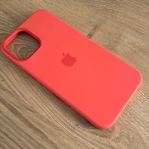 Apple iPhone 12 Pro Max Silicone Case with MagSafe